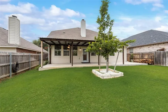 $389,900 | 4521 Indian Paint Way, Denton, TX 76208