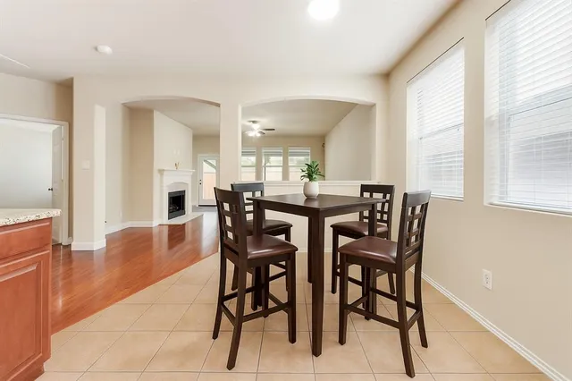 $389,900 | 4521 Indian Paint Way, Denton, TX 76208