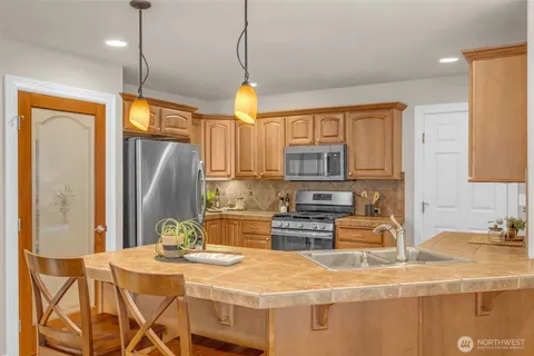 $749,000 | 14027 Southeast 278th Street, Kent, WA 98042