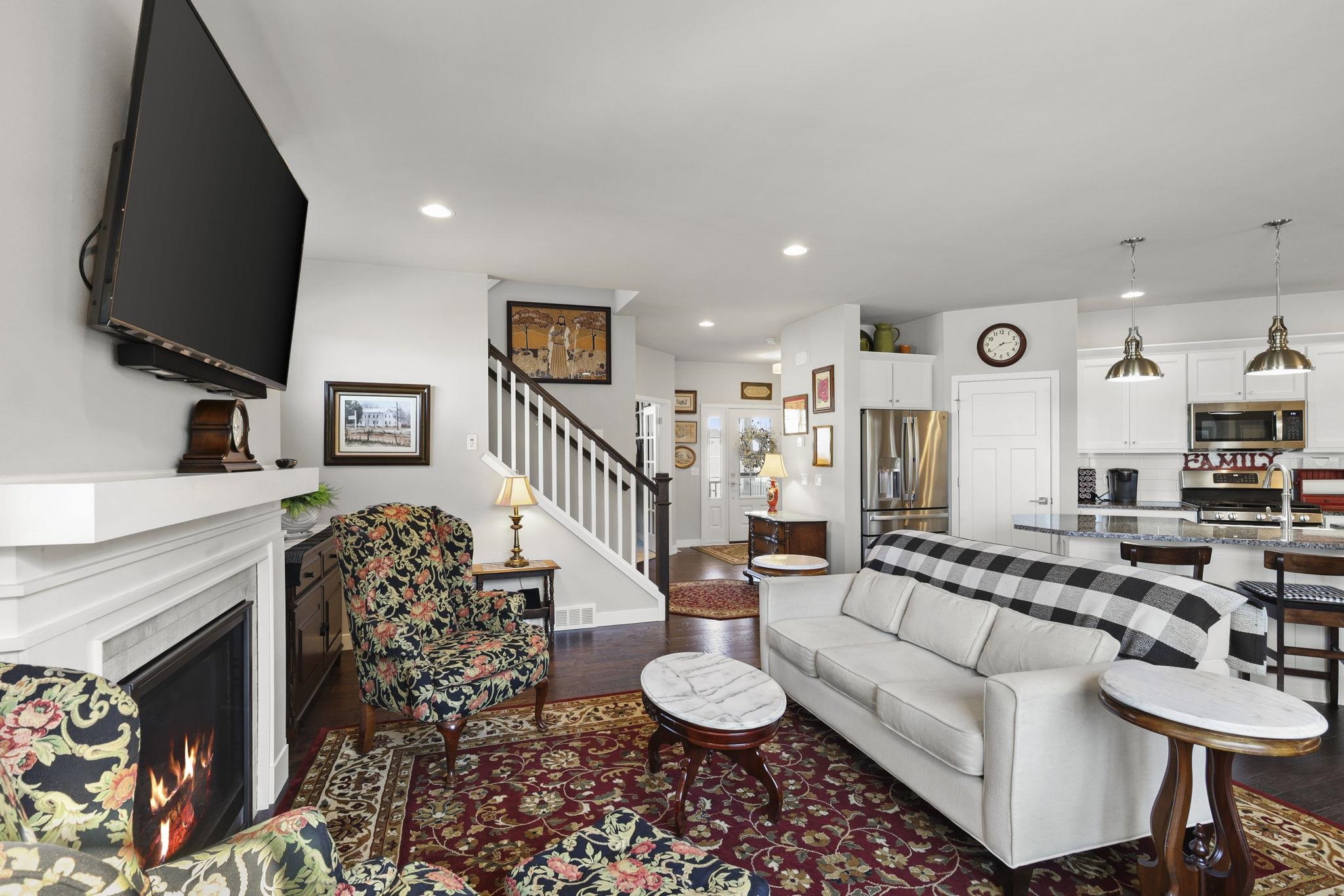 1232 Twisted Branch Way Sun Prairie, WI 53590 - Photo 7 of 62