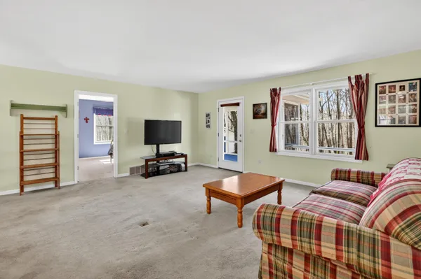 $190,000 | 4161 Mockingbird Circle, Farwell, MI 48622