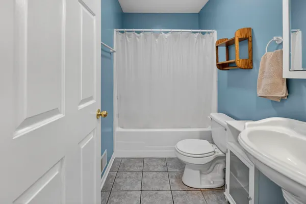 $190,000 | 4161 Mockingbird Circle, Farwell, MI 48622