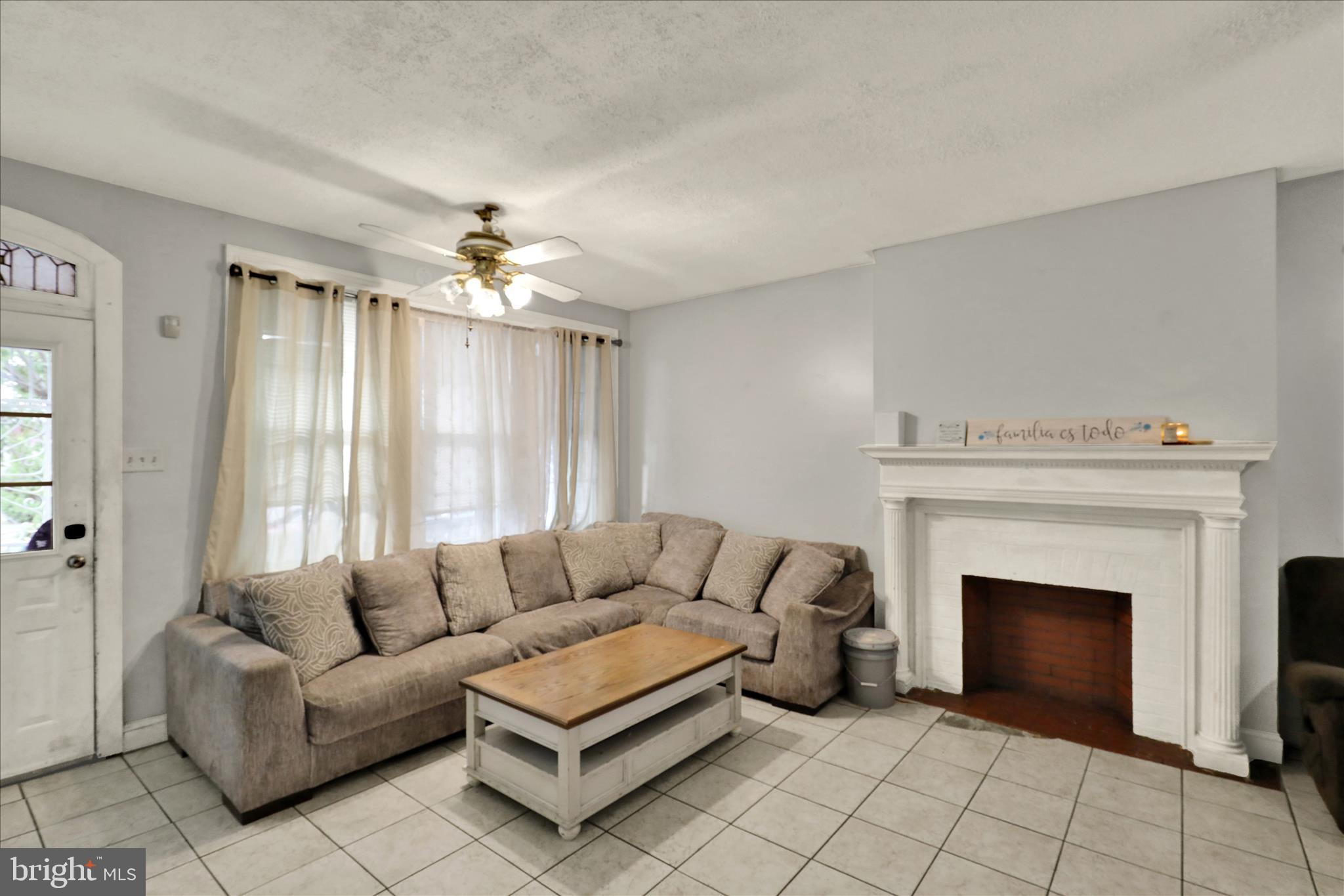 723 North 2nd Street Reading, PA 19601 - Photo 13 of 31 360_9691
