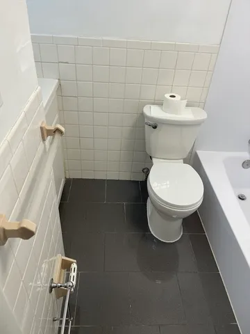 $2,000 | 12 Woodland Street, Unit 34, Everett, MA 02149