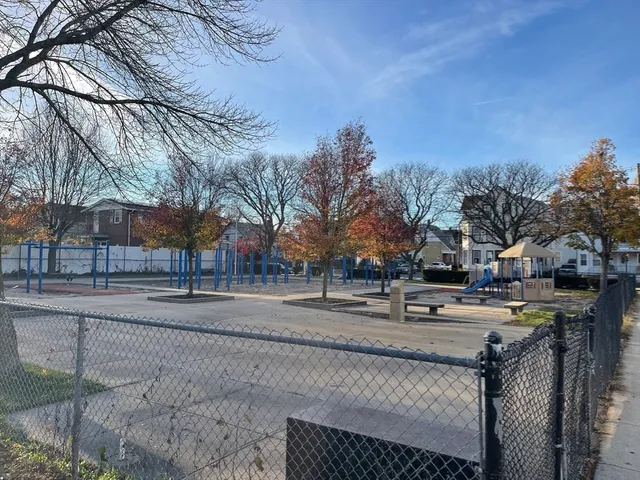 $2,000 | 12 Woodland Street, Unit 34, Everett, MA 02149