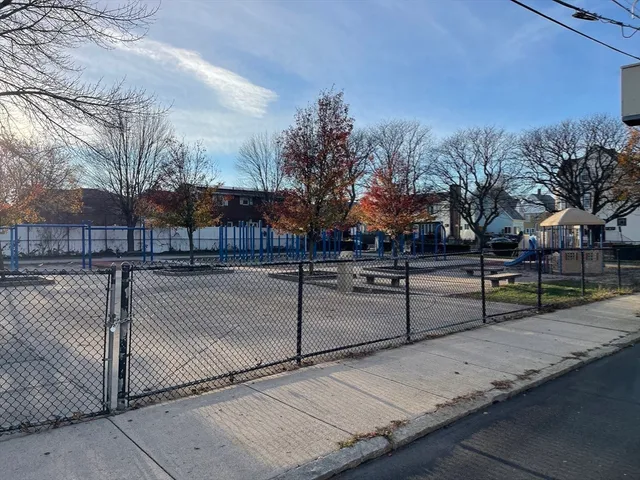 $2,000 | 12 Woodland Street, Unit 34, Everett, MA 02149