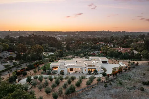 $23,850,000 | 17650 Los Morros, Rancho Santa Fe, CA 92067