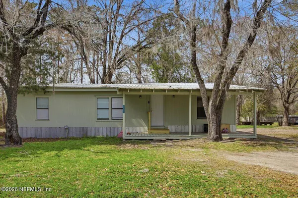front view of house with a yard