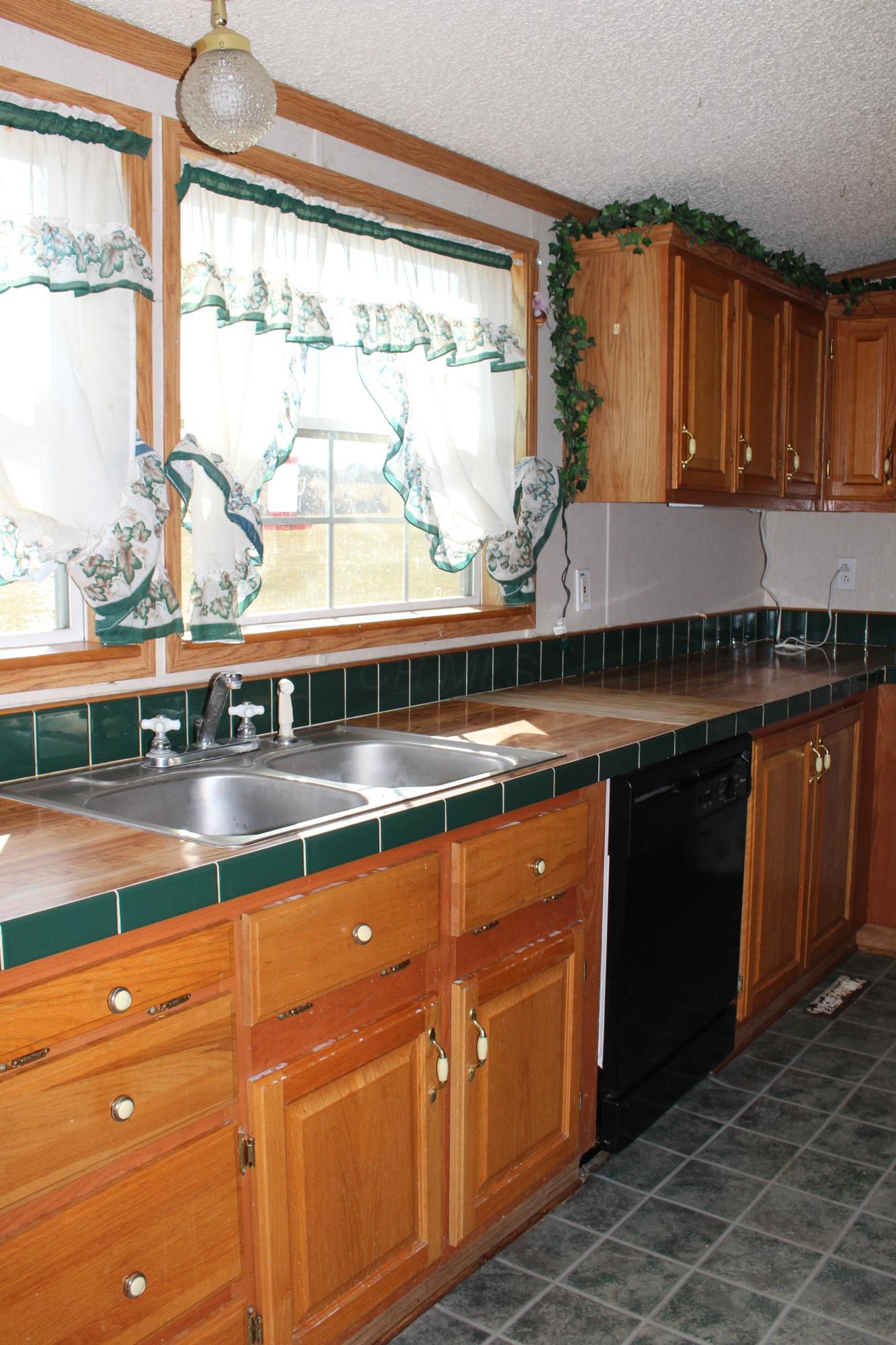 9275 Hoffman Road Amanda, OH 43102 - Photo 10 of 35 Gallery Image 10