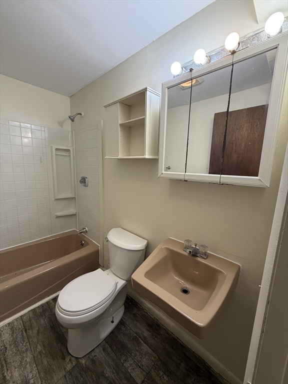 8 Exchange Street, Unit 2 Waltham, MA 02451 - Photo 7 of 8