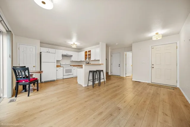 $259,000 | 11212 East 4th Avenue, Spokane Valley, WA 99206