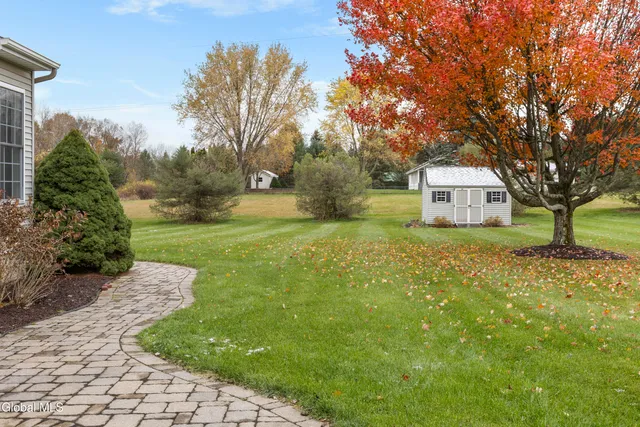 $634,500 | 74 Moreland Drive, Halfmoon, NY 12118