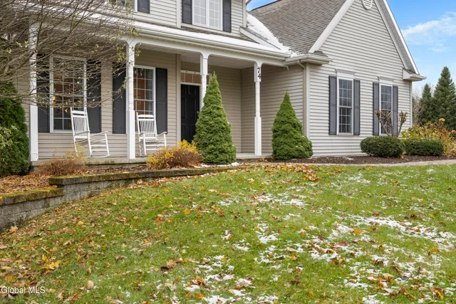 $634,500 | 74 Moreland Drive, Halfmoon, NY 12118