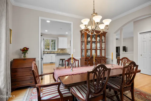 $634,500 | 74 Moreland Drive, Halfmoon, NY 12118