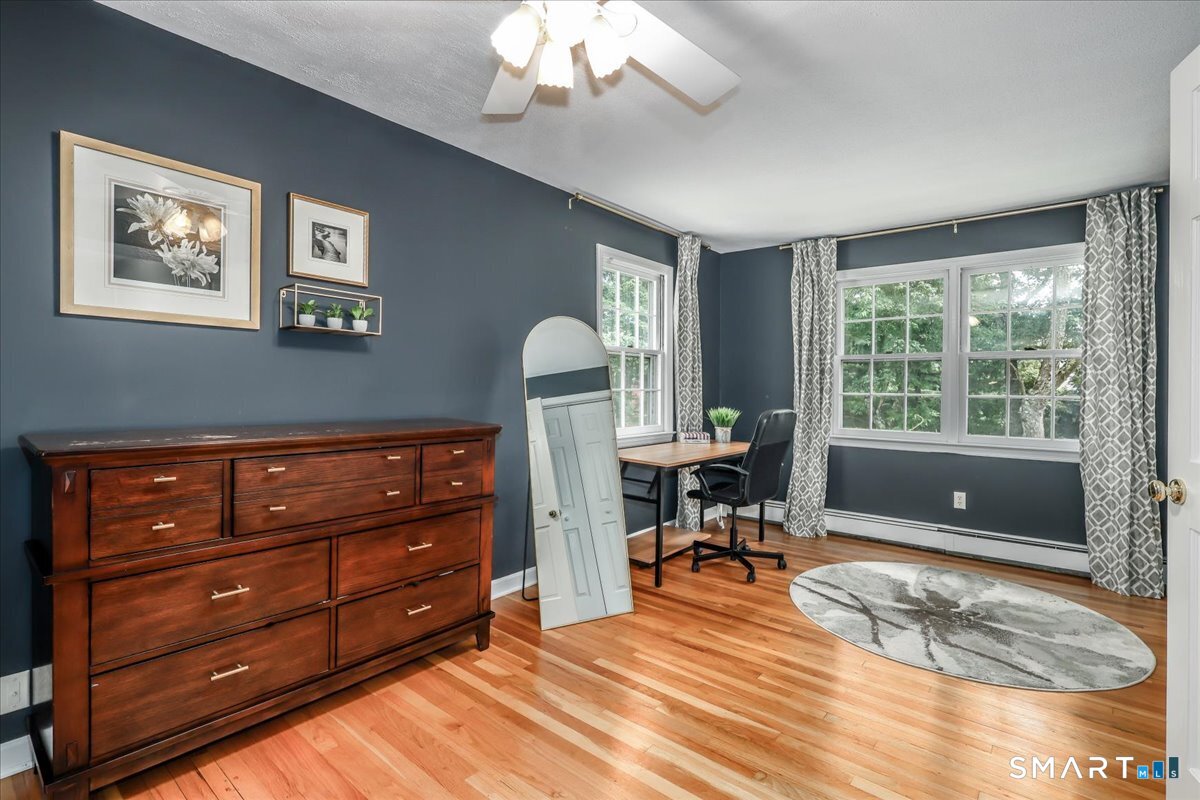 139 Seth Low Mountain Road Ridgefield, CT 06877 - Photo 24 of 40