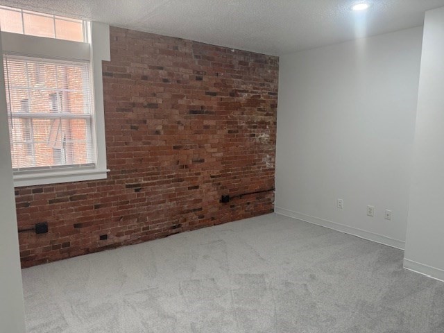 100 Washington Street, Unit 3 Beverly, MA 01915 - Photo 12 of 16