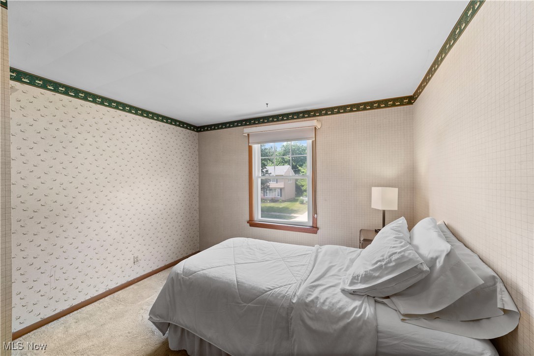 1043 Piermont Road Cleveland, OH 44121 - Photo 28 of 40 Gallery Image 28