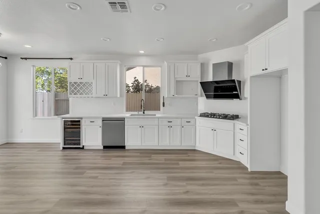 $650,000 | 6217 Jefjen Way, Elk Grove, CA 95757