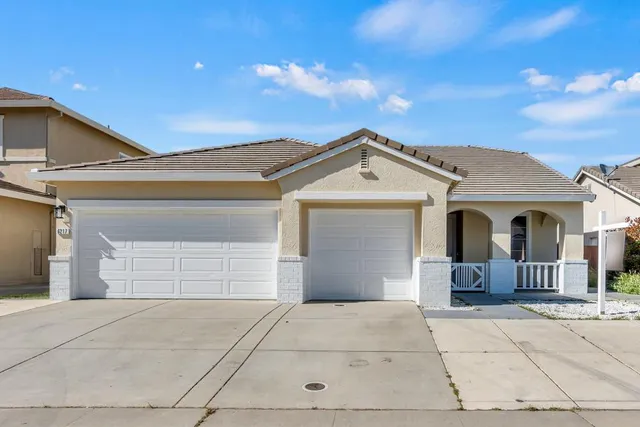 $650,000 | 6217 Jefjen Way, Elk Grove, CA 95757