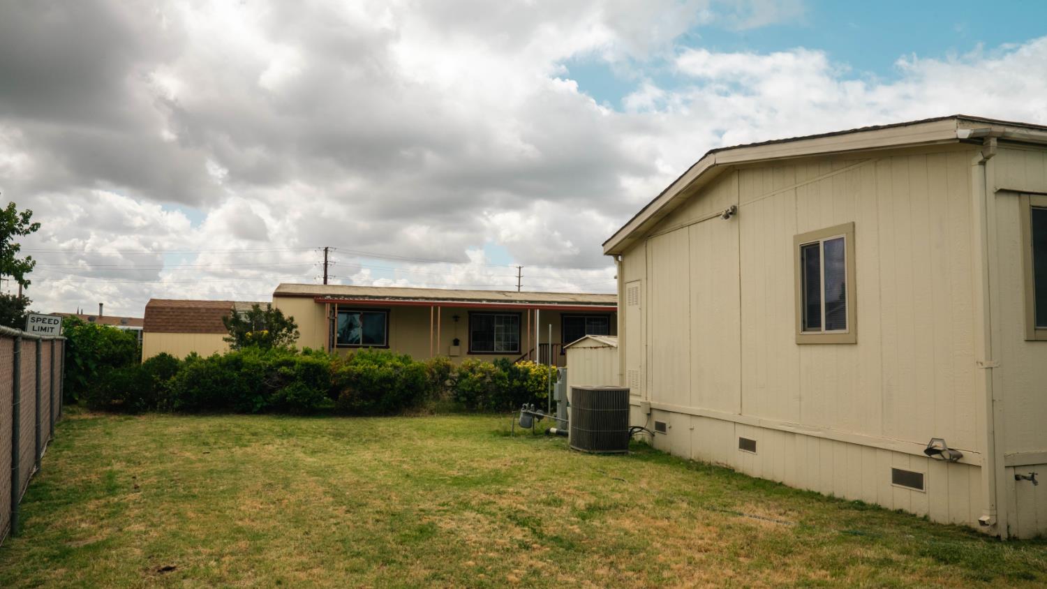4812 Esmar Road, Unit 29 Ceres, CA 95307 - Photo 28 of 35