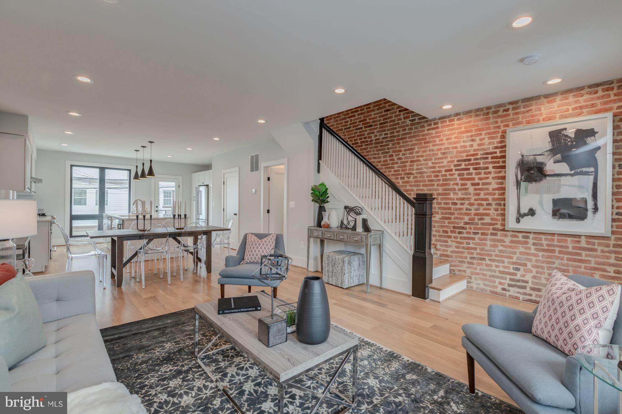 Open Concept Main Level