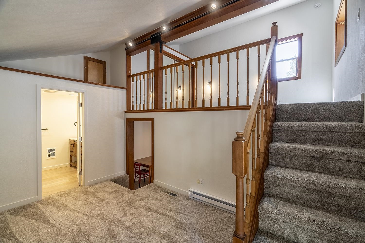 390 Forest Glen Road Olympic Valley, CA 96146 - Photo 21 of 25 a view of entryway