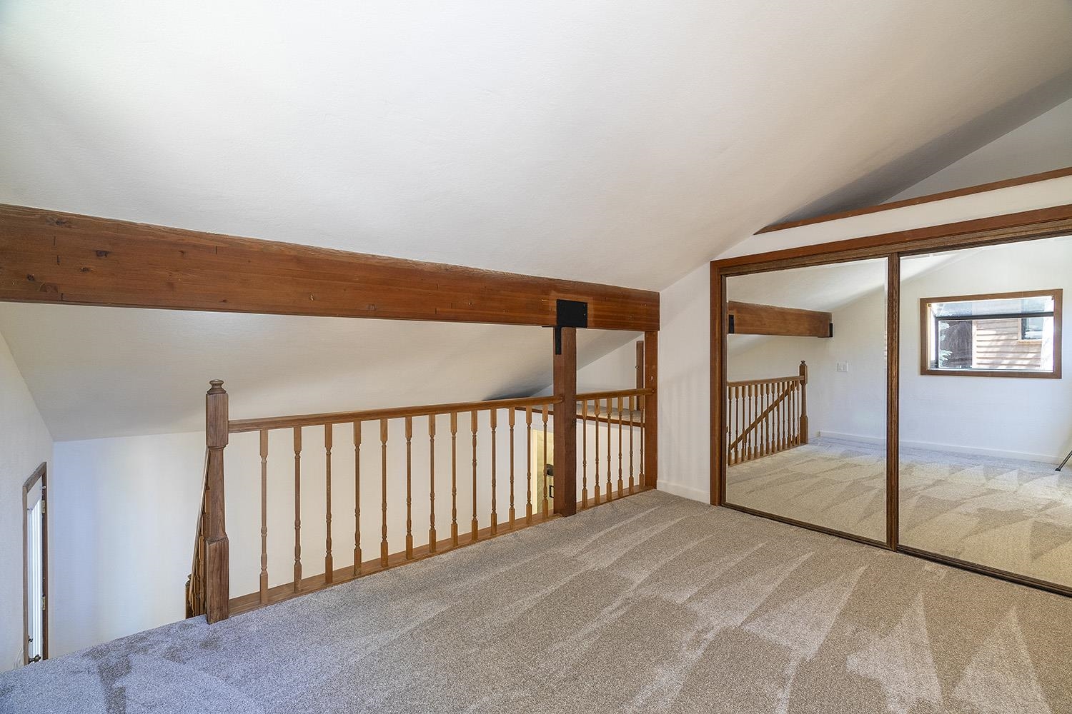 390 Forest Glen Road Olympic Valley, CA 96146 - Photo 22 of 25 a view of a room