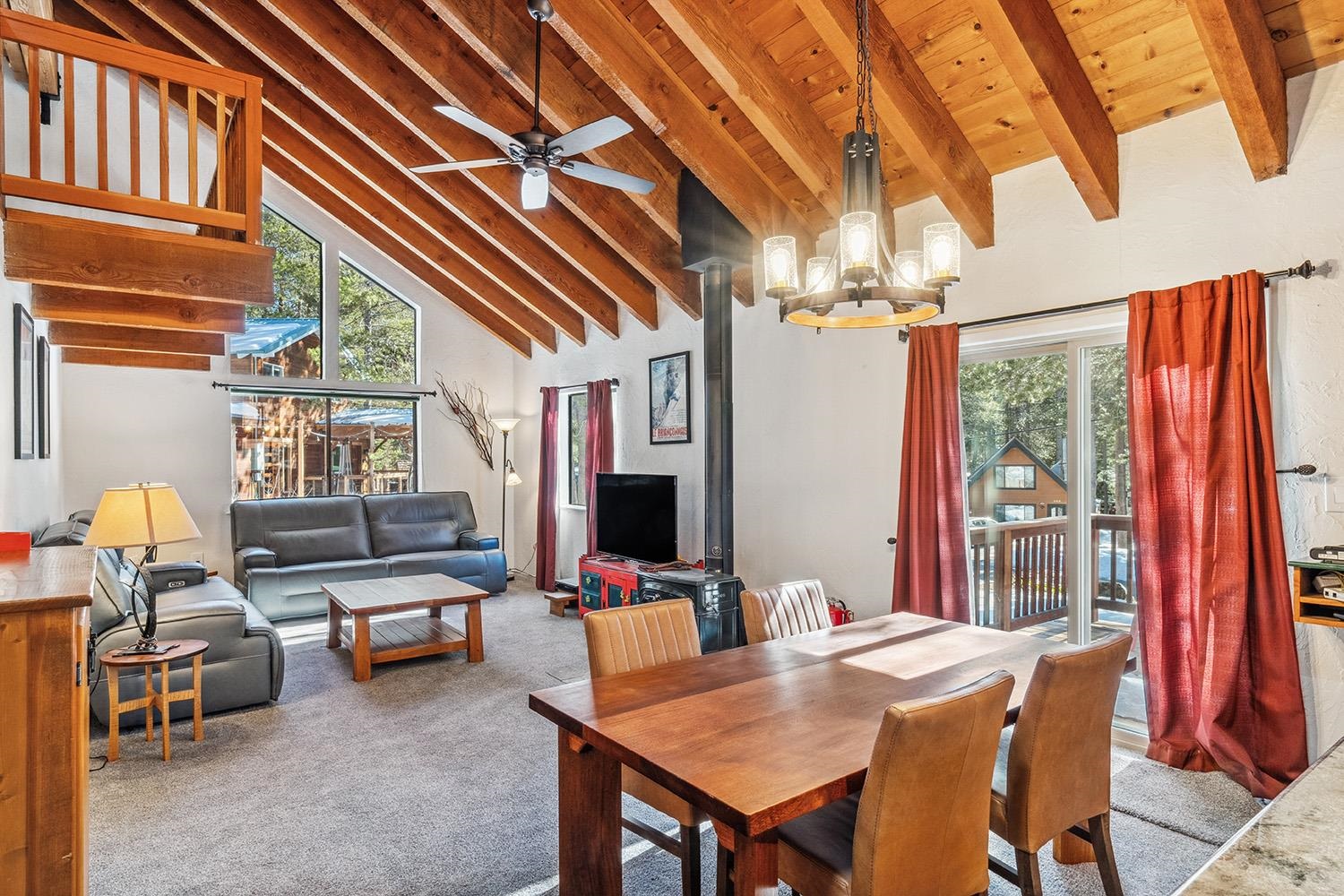 390 Forest Glen Road Olympic Valley, CA 96146 - Photo 4 of 25 a view of a livingroom with furniture and window