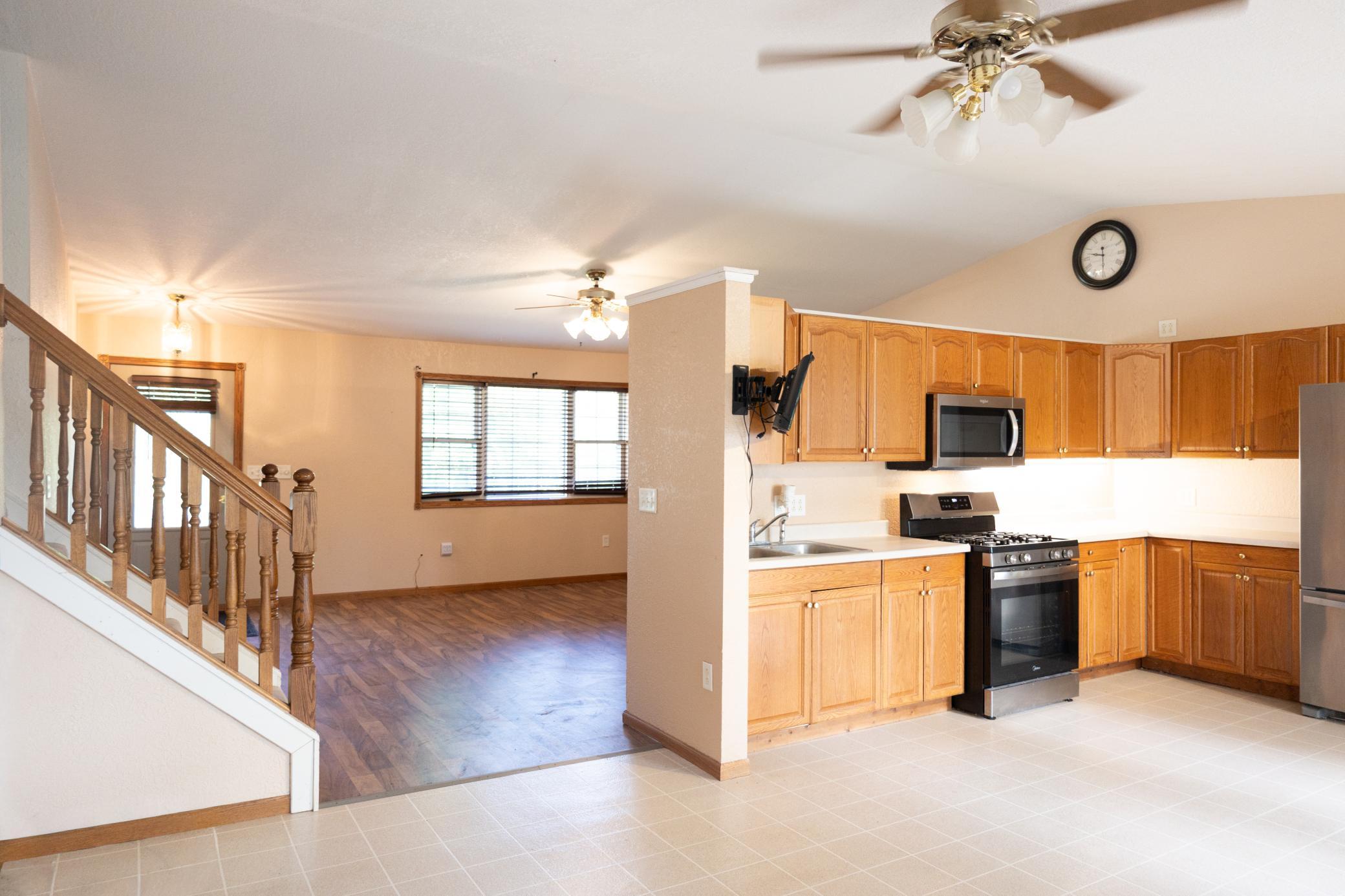 104 Indiana Avenue Adrian, MN 56110 - Photo 20 of 48
