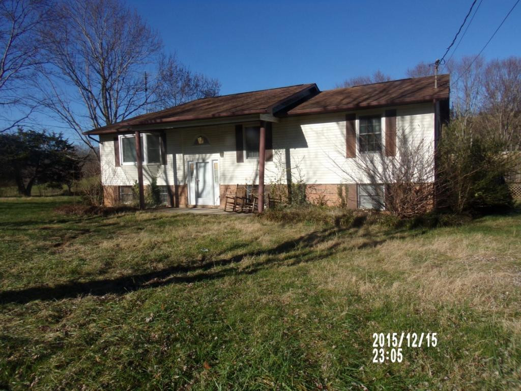 1045 Harold Cemetery Road Greeneville, TN 37745 - Photo 1 of 6 front