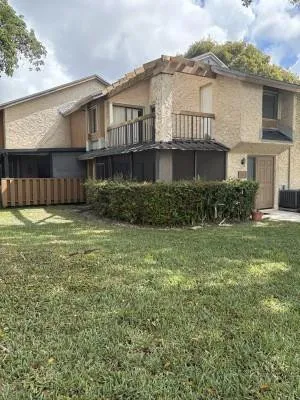 $2,700 | 68 Wimbledon Lakes Drive, Unit 68, Plantation, FL 33324