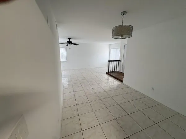 $2,700 | 68 Wimbledon Lakes Drive, Unit 68, Plantation, FL 33324