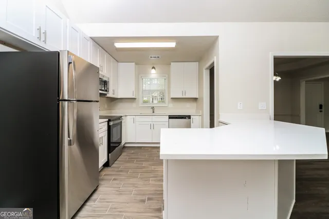 $2,360 | 40 Berkshire Trace, Covington, GA 30016