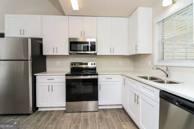 $2,360 | 40 Berkshire Trace, Covington, GA 30016