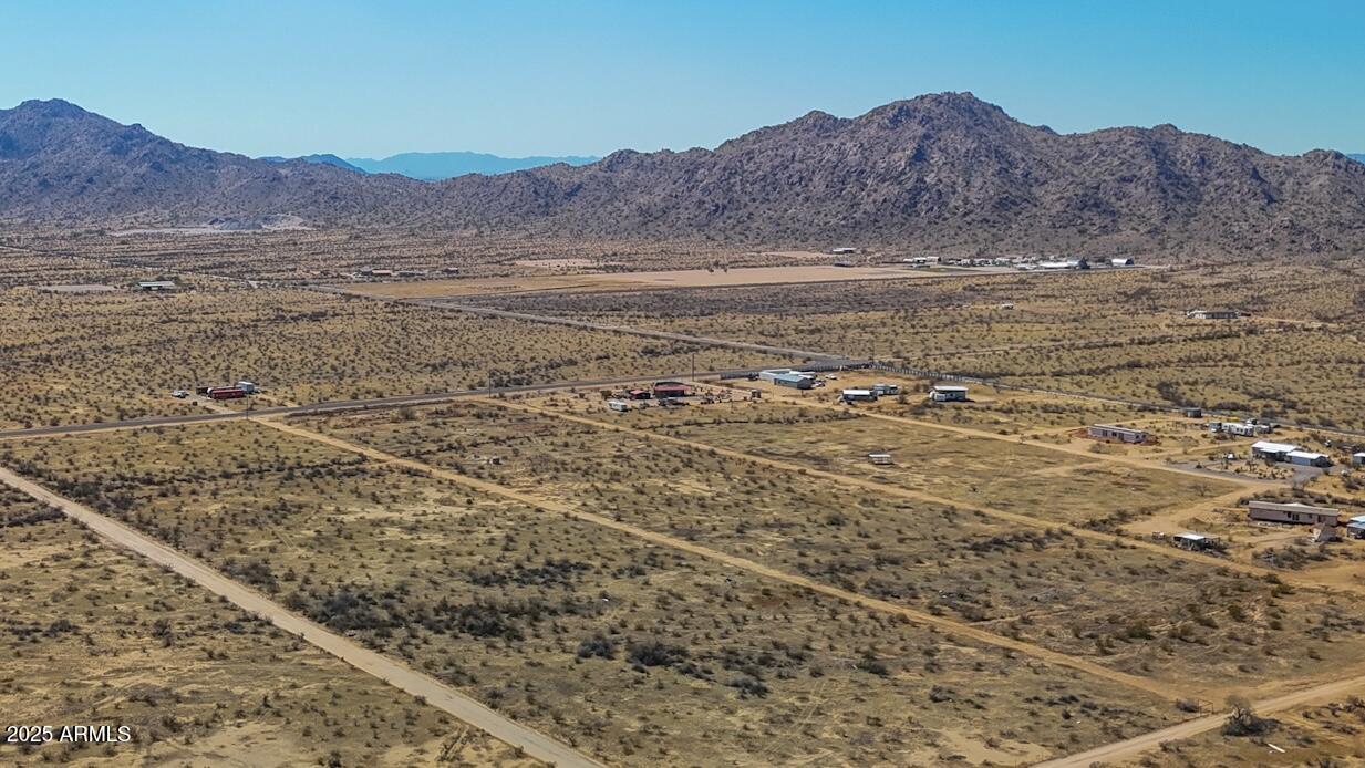 20170 North Undetermined Road Maricopa, AZ 85139 - Photo 13 of 27 dji_fly_20250308_121522_0391_17415344263