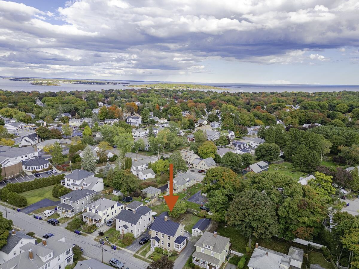 24 Strathmore Road South Portland, ME 04106 - Photo 4 of 55 24 Strathmore-6 3