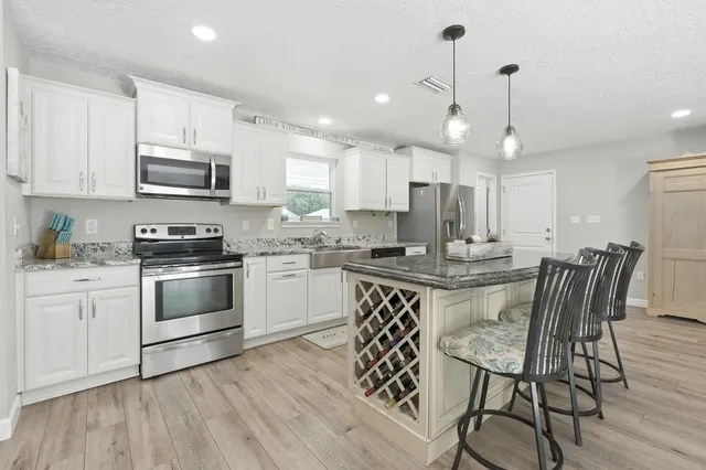 $540,000 | 1401 Hickory Street, Niceville, FL 32578