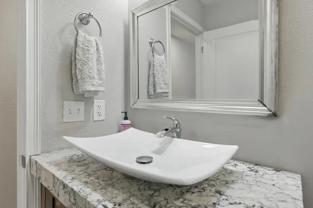 $540,000 | 1401 Hickory Street, Niceville, FL 32578