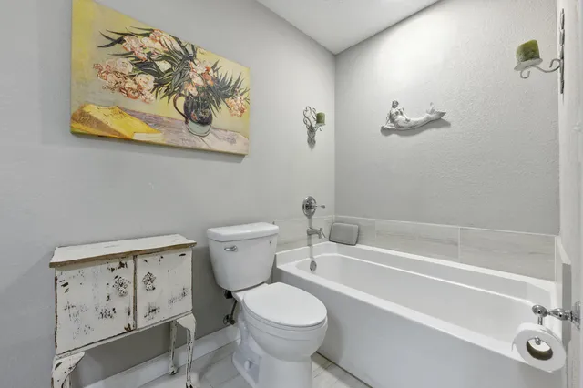 $540,000 | 1401 Hickory Street, Niceville, FL 32578