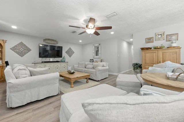 $540,000 | 1401 Hickory Street, Niceville, FL 32578