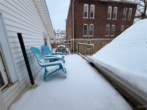 $1,300 | 88 East 5th Street, Oswego, NY 13126