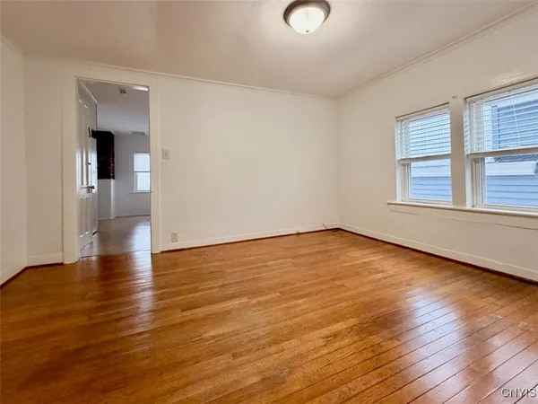 $1,300 | 88 East 5th Street, Oswego, NY 13126