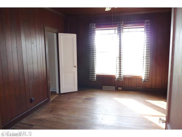 1619 Enterprise Road Lexington, NC 27295 - Photo 11 of 16 Master Bedroom.