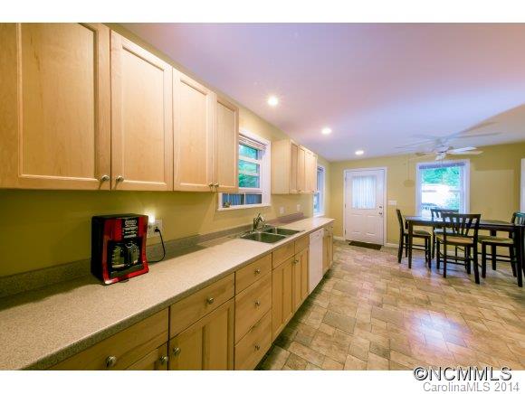 491 Bert Lane Road Brevard, NC 28712 - Photo 16 of 24 Gallery Image 16