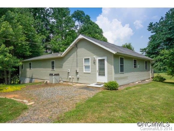 491 Bert Lane Road Brevard, NC 28712 - Photo 5 of 24 Gallery Image 5