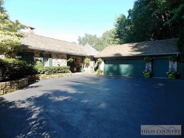 230 Buckeye Boone, NC 28607 - Photo 1 of 31 Gallery Image 1