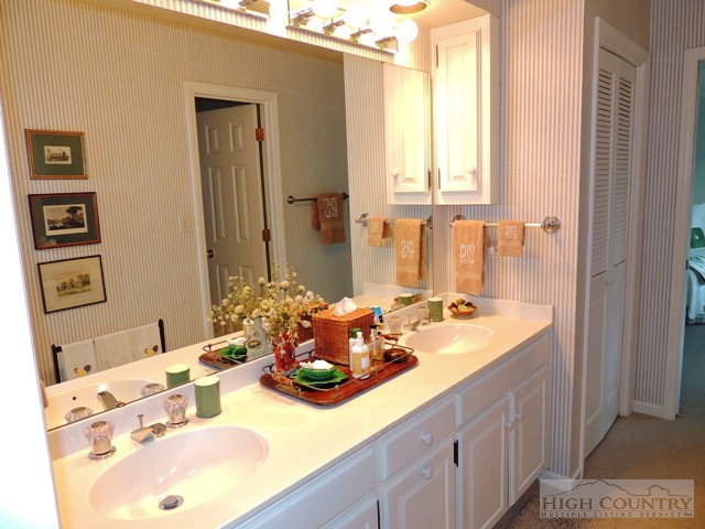 230 Buckeye Boone, NC 28607 - Photo 14 of 31 Gallery Image 14