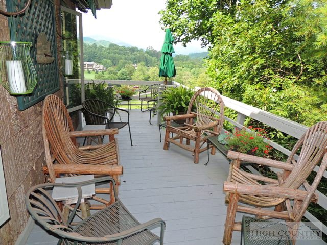 230 Buckeye Boone, NC 28607 - Photo 4 of 31 Gallery Image 4
