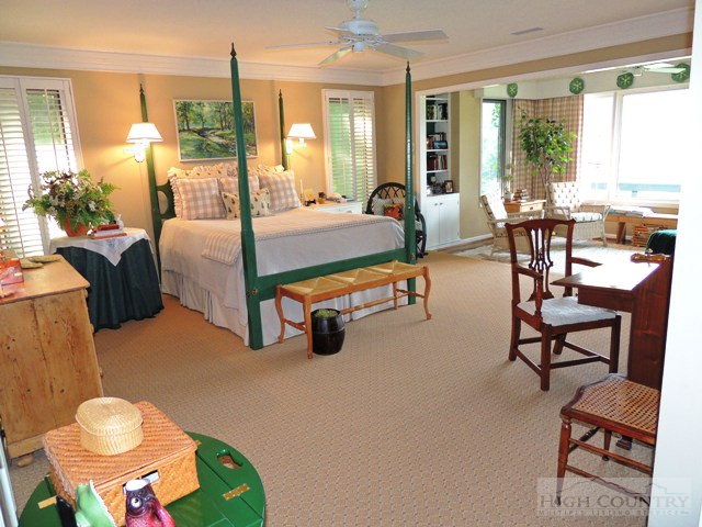 230 Buckeye Boone, NC 28607 - Photo 6 of 31 Gallery Image 6
