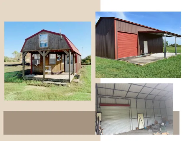 a view of backyard of house